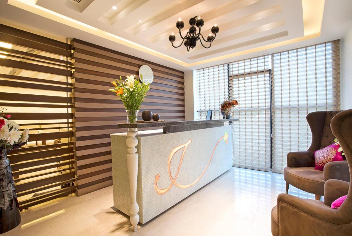 Jasmine Boutique Hotel Jasola Yeni Delhi Dış mekan fotoğraf