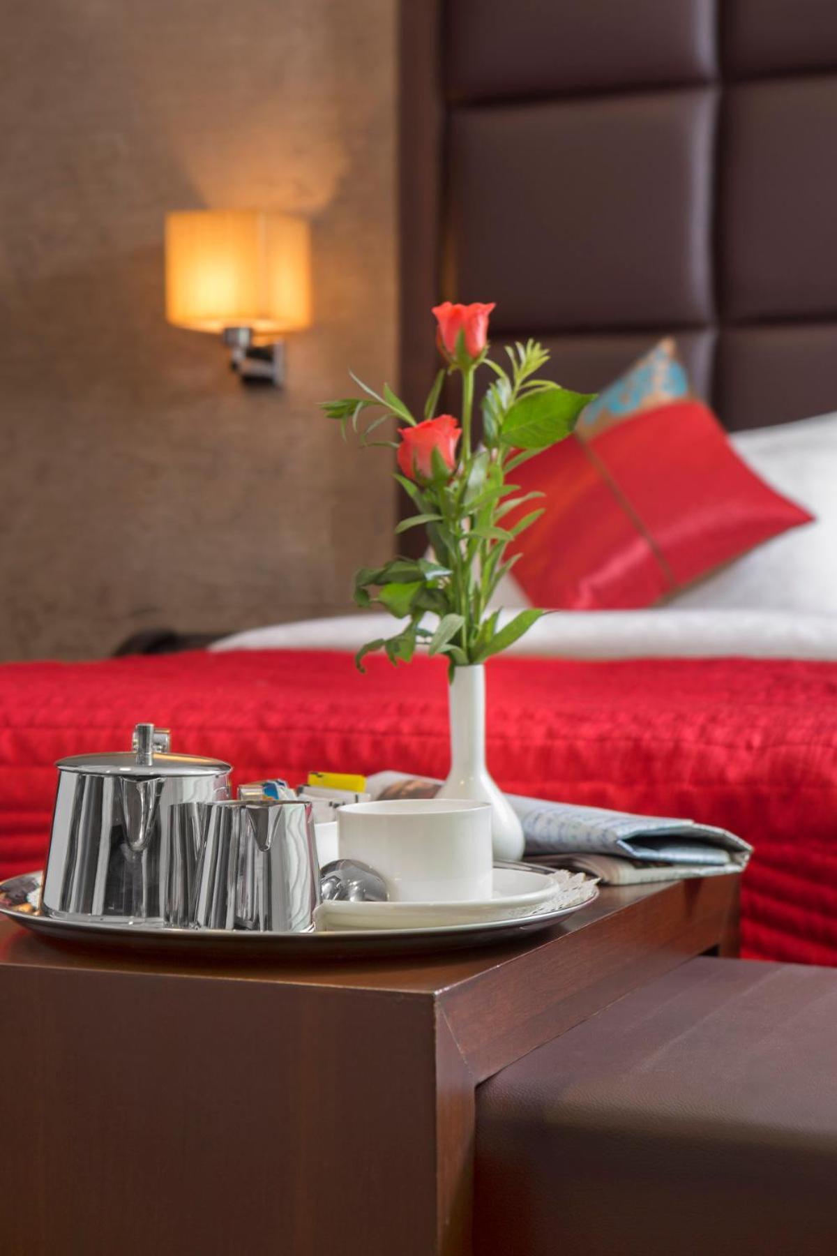 Jasmine Boutique Hotel Jasola Yeni Delhi Dış mekan fotoğraf