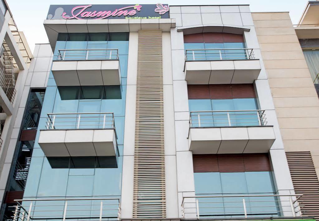 Jasmine Boutique Hotel Jasola Yeni Delhi Dış mekan fotoğraf